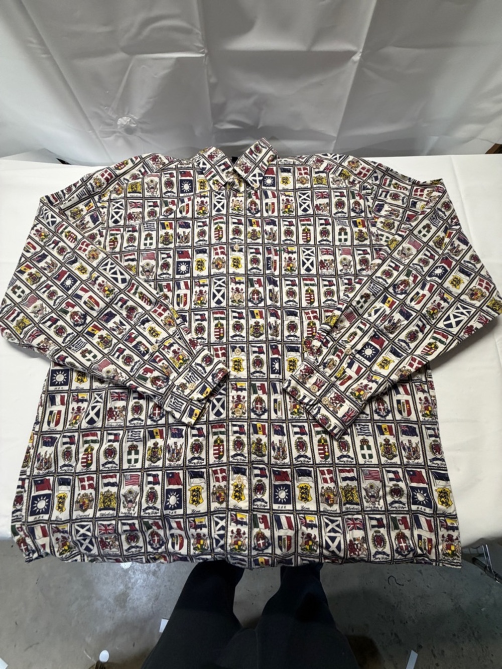 Vintage Tommy Hilfiger White Button-Down w/ Flags of the World - Picture 2 of 8